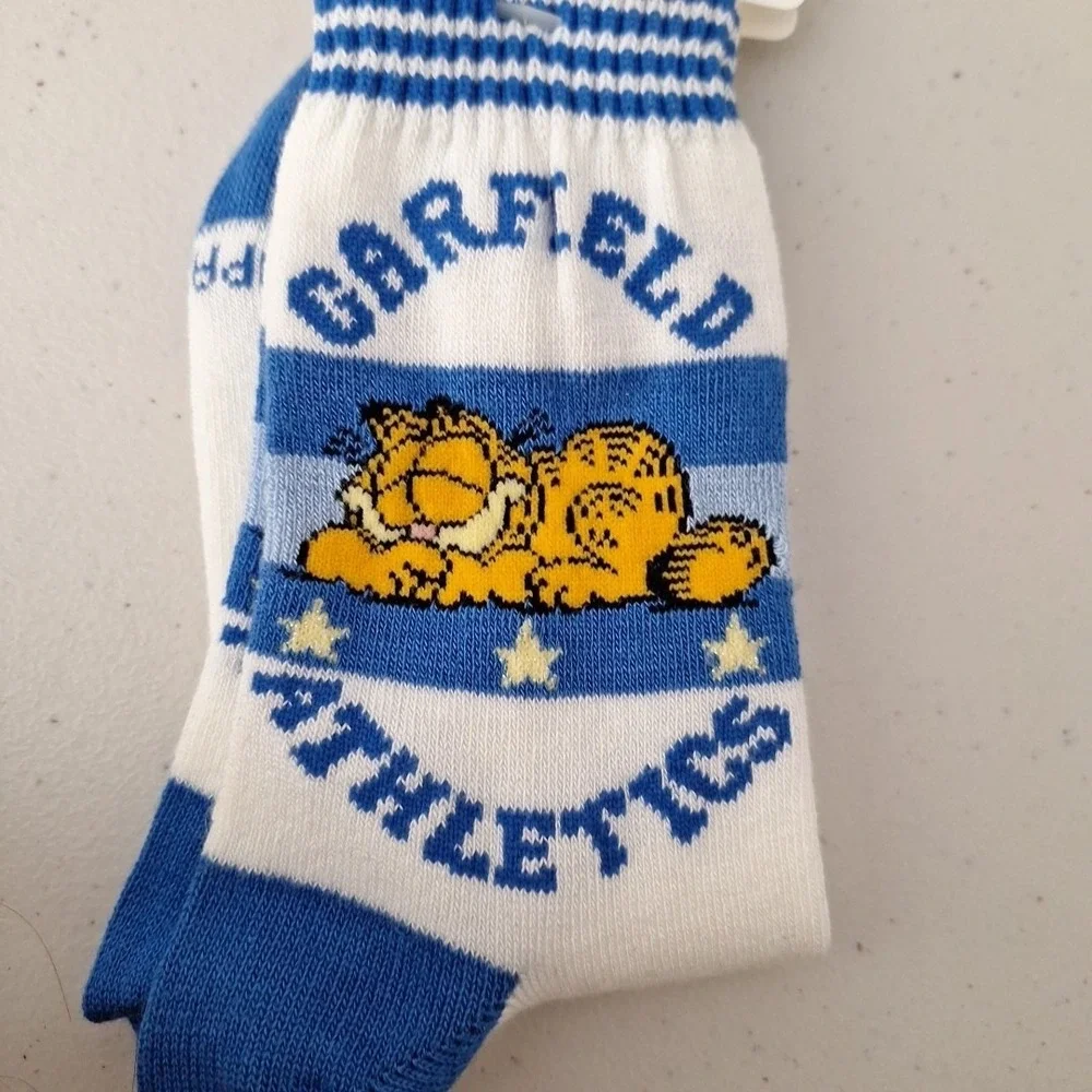 NEW Vintage GARFIELD the Cat Women's Crew Socks Size 9-11 Set Of 2